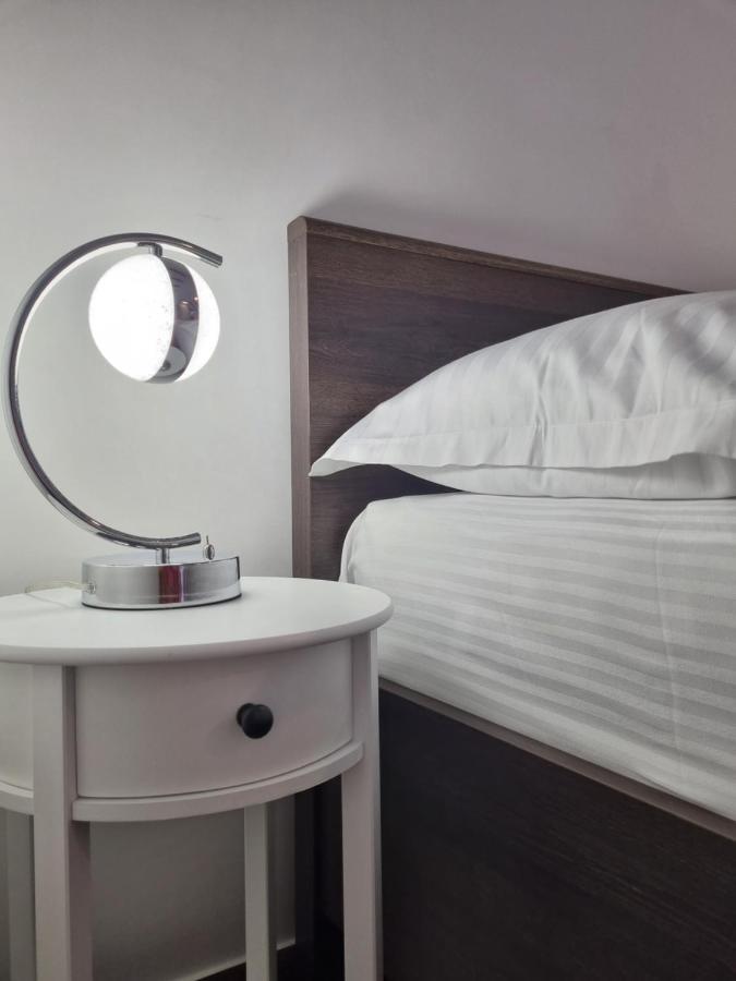 Studio Apartment Rosalie Split Exterior photo